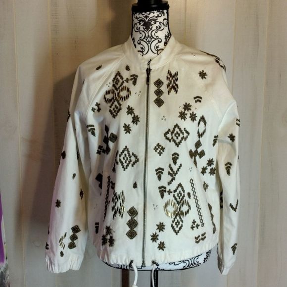 Chico's Size 1 Aztec Style Jacket with Embellishments. Stunning!!!! - Picture 1 of 11